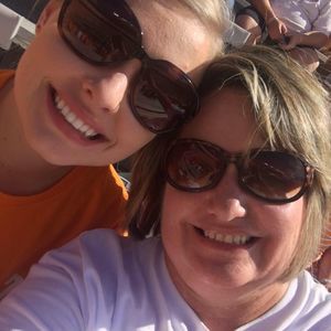 Meet your Posher, Denise